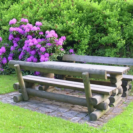 Flat In With Communal Garden Appartement *