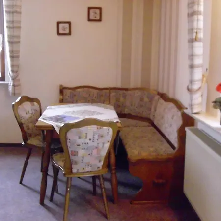 In Mit Gemeinschaftsgarten Appartamento