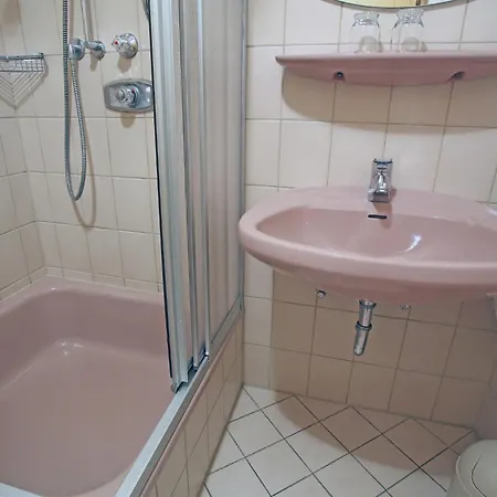 Appartamento In Mit Gemeinschaftsgarten Schmallenberg